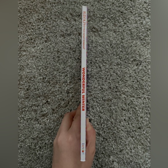 Rudolph the Red-Nosed Reindeer book - Picture 3 of 3